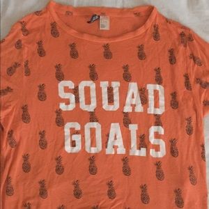 Squad Goals Shirt🧡🍍